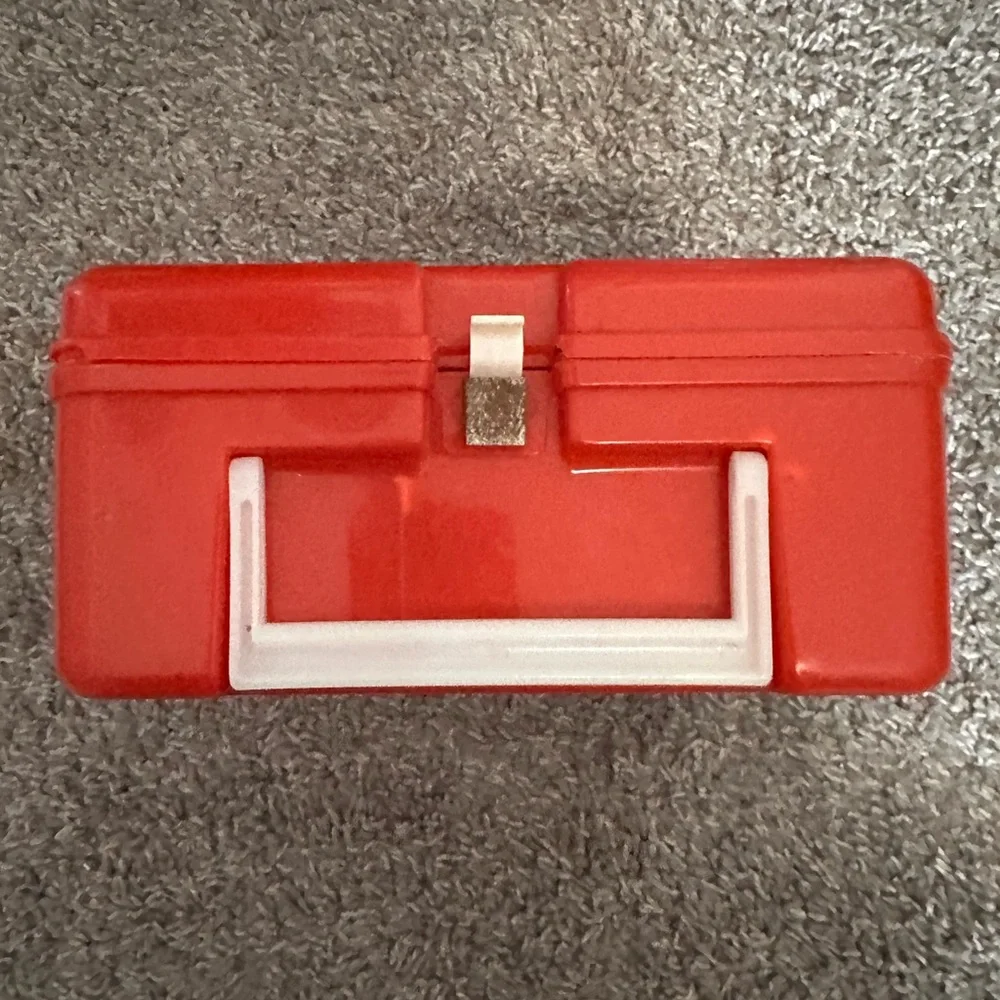 Vintage ALF Red Lunchbox and Thermos Set “Made in USA” - Picture 4 of 6